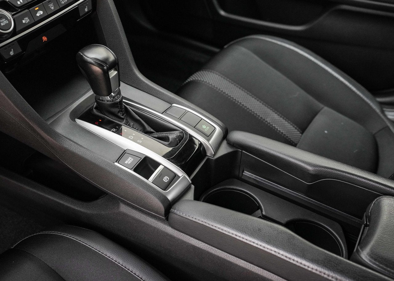 2020 Honda Civic Sedan SPORT; TOIT CAMERA LANEWATCH SIEGES CHAUFFANT MAGS