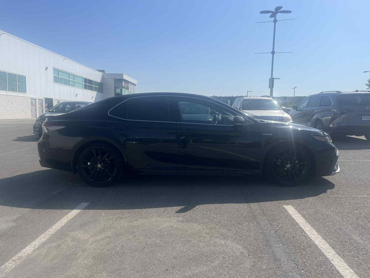 2021 Toyota Camry Hybrid XSE