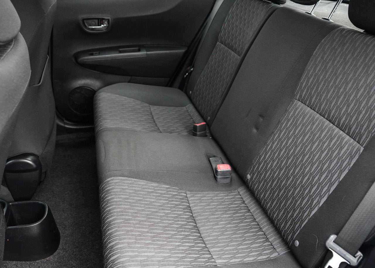 2014 Toyota Yaris LE