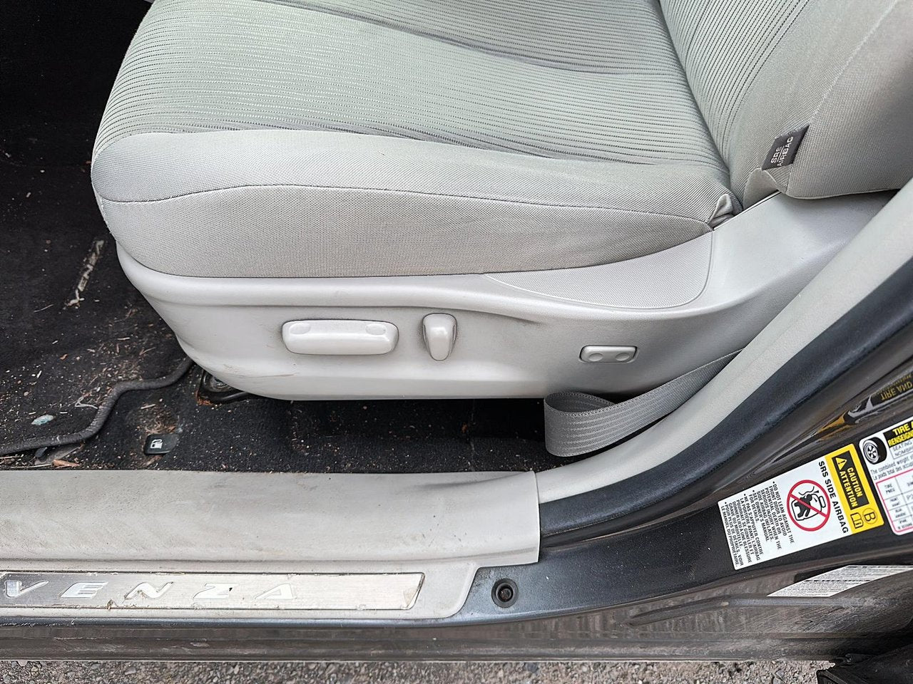 2011 Toyota Venza BASE V6