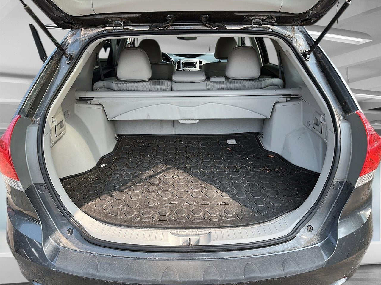 2011 Toyota Venza BASE V6