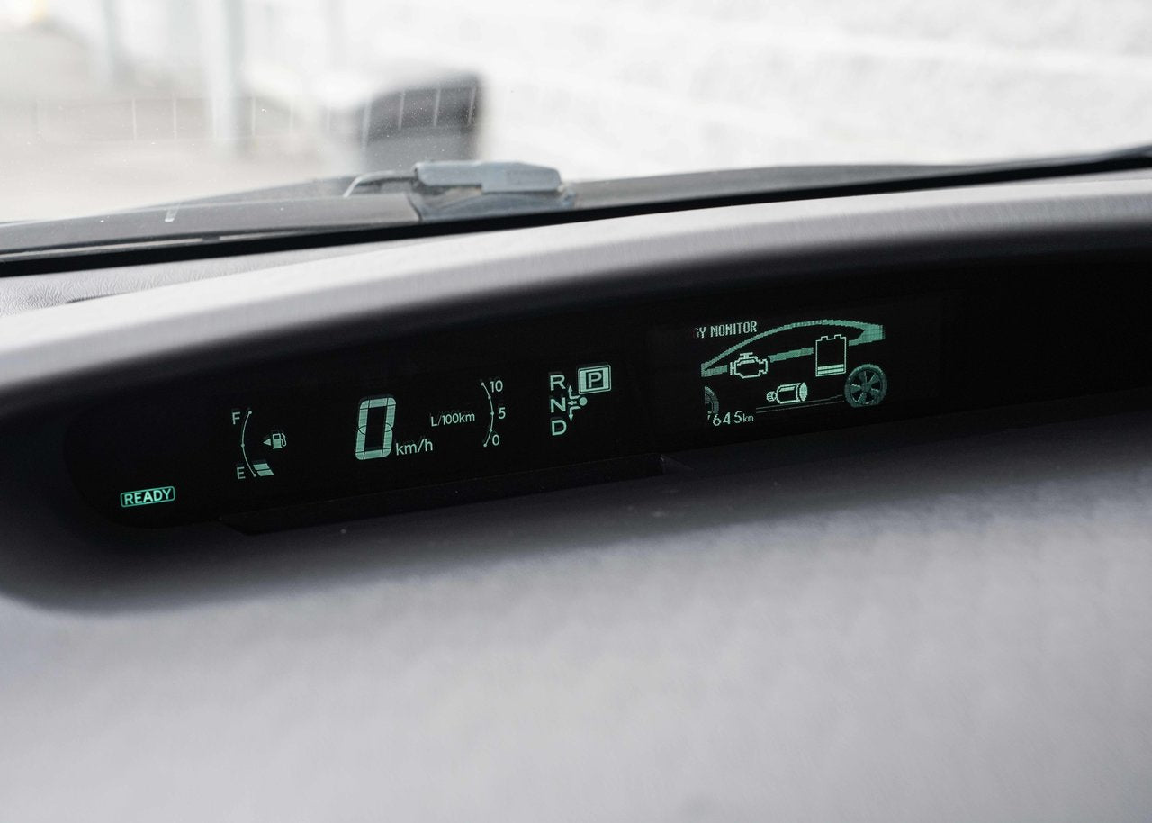 2011 Toyota Prius PREMIUM; TOIT CAMERA BLUETOOTH MAGS