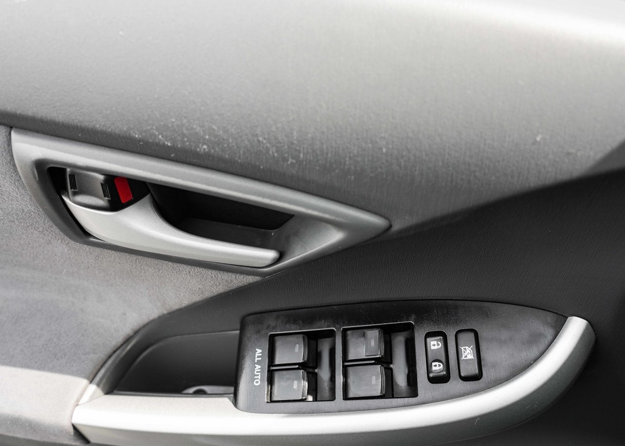 2011 Toyota Prius PREMIUM; TOIT CAMERA BLUETOOTH MAGS