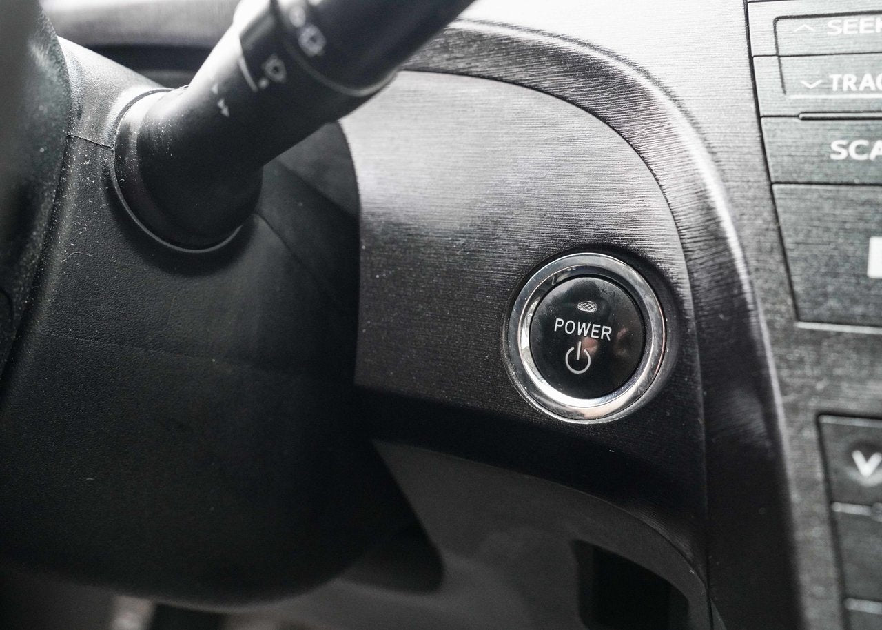 2011 Toyota Prius PREMIUM; TOIT CAMERA BLUETOOTH MAGS