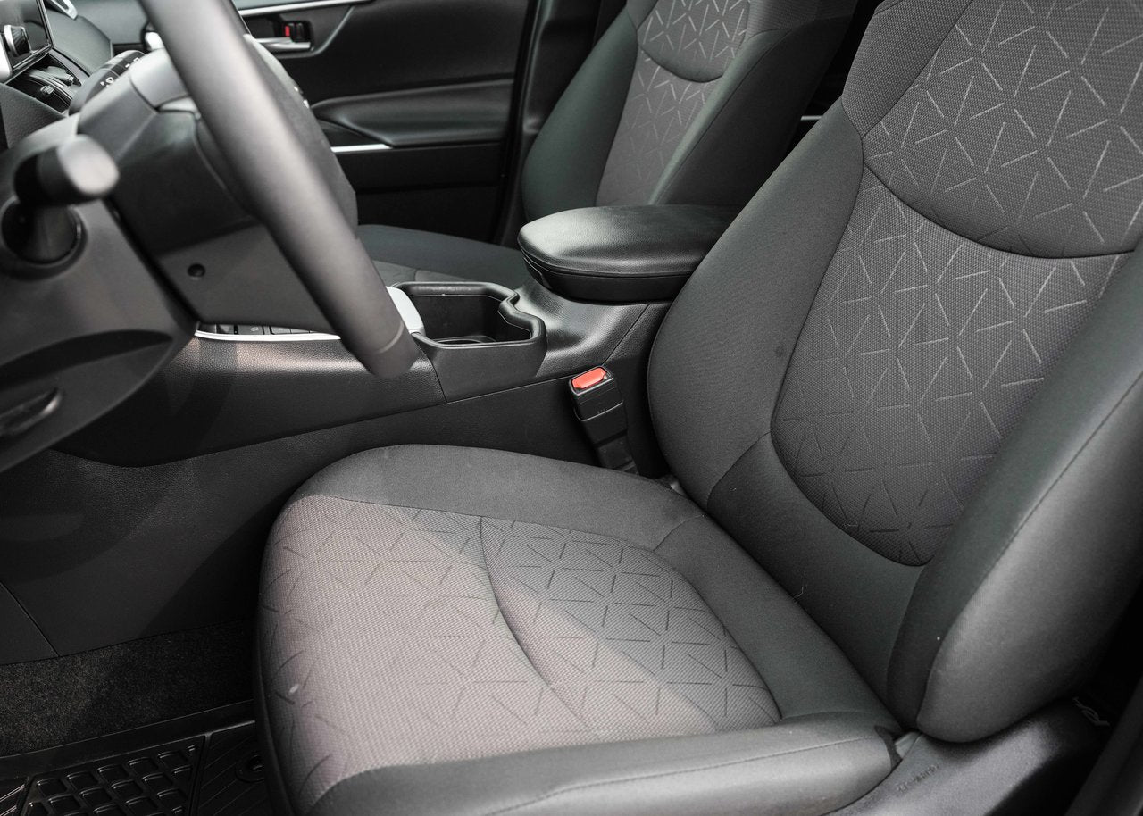 2024 Toyota RAV4 XLE AWD