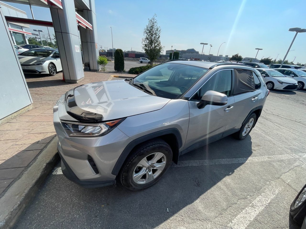 2021 Toyota RAV4 XLE AWD