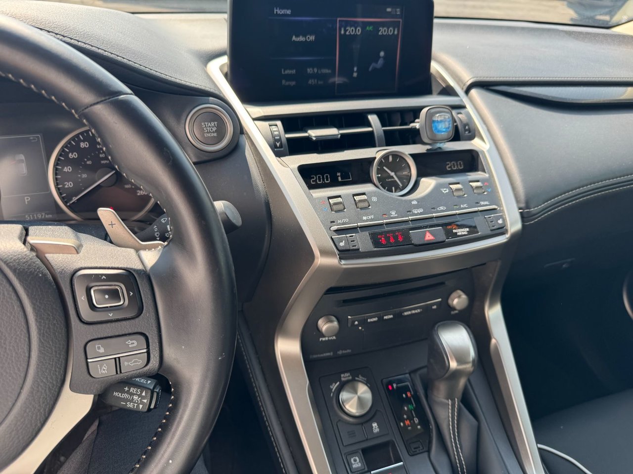 2021 Lexus NX 300 **SIGNATURE**