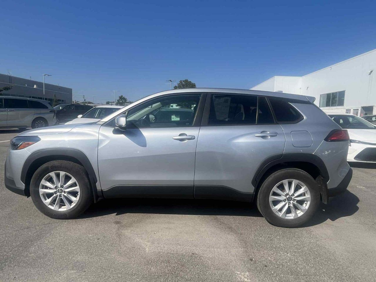2022 Toyota COROLLA CROSS LE
