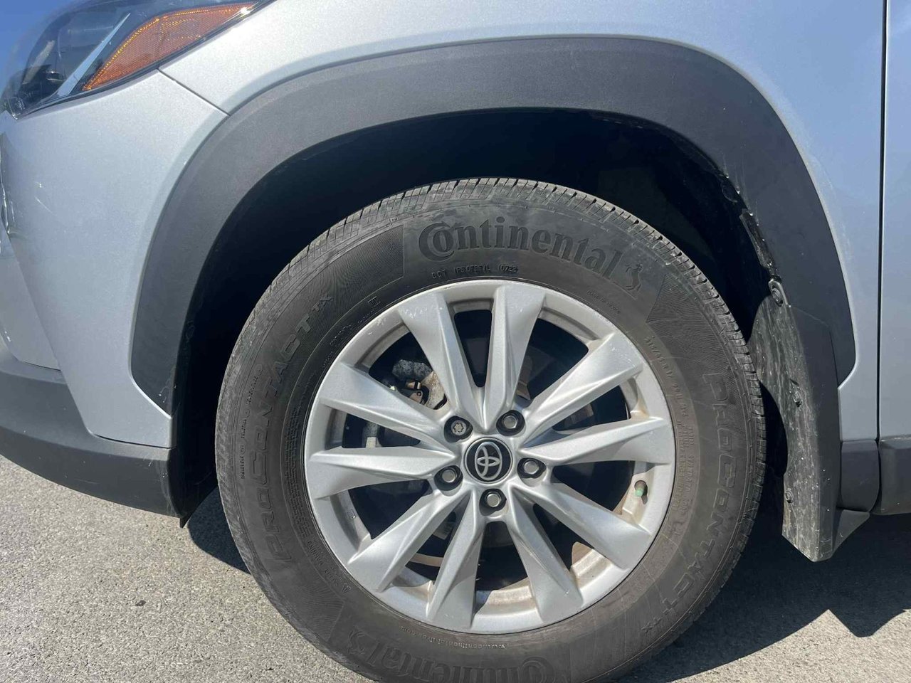 2022 Toyota COROLLA CROSS LE