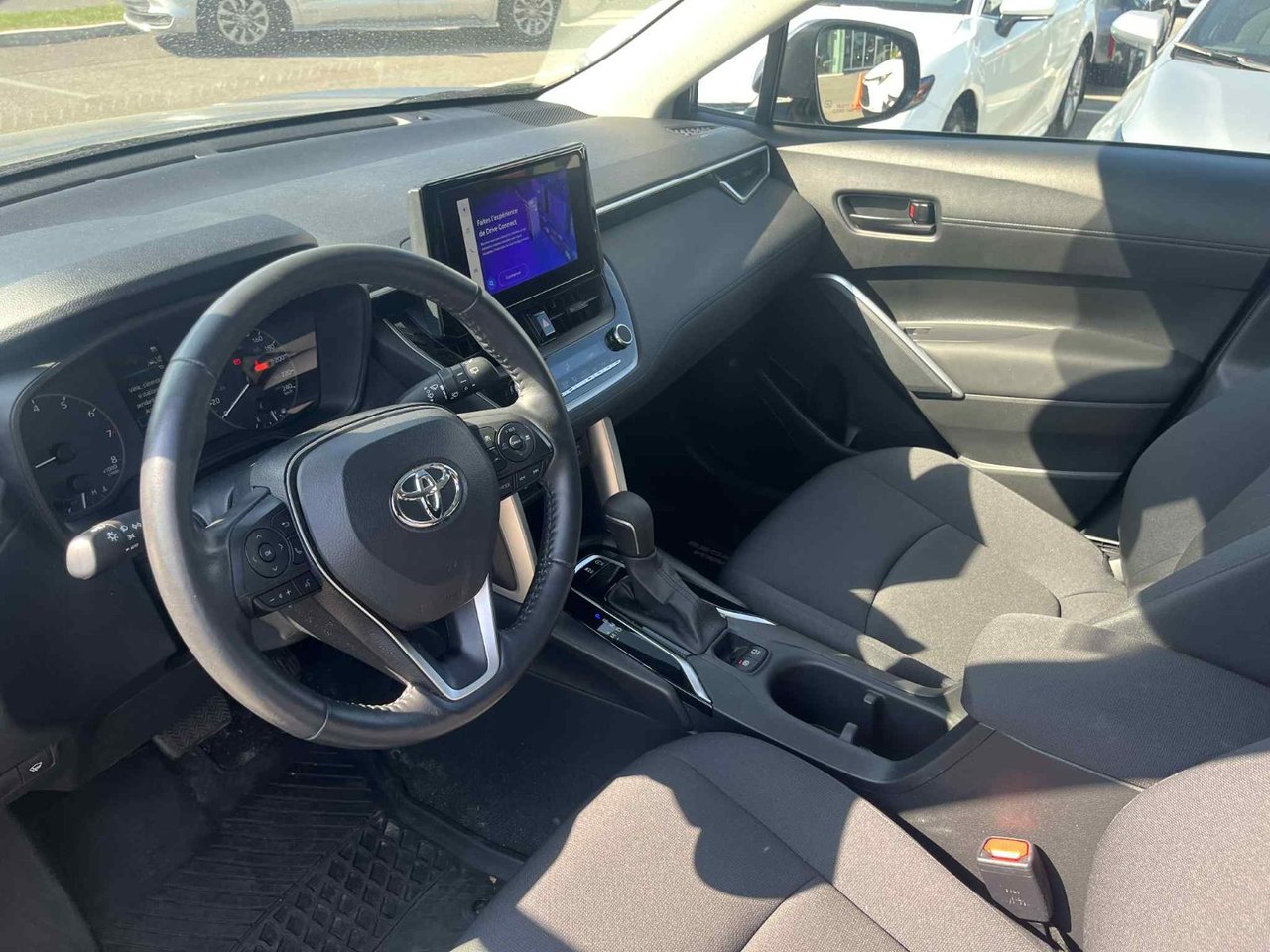 2023 Toyota COROLLA CROSS LE AWD PREMIUM
