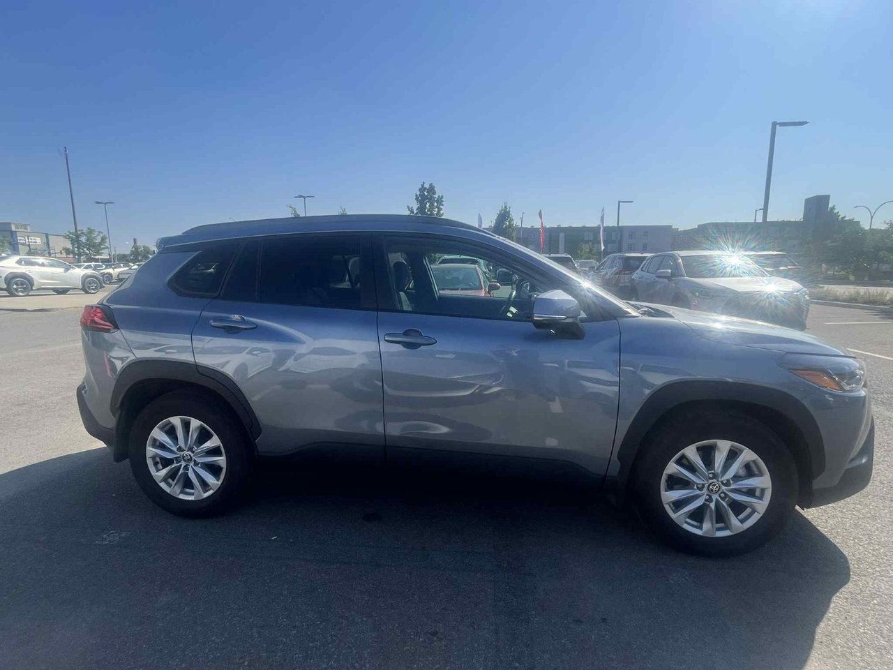 2023 Toyota COROLLA CROSS LE AWD PREMIUM