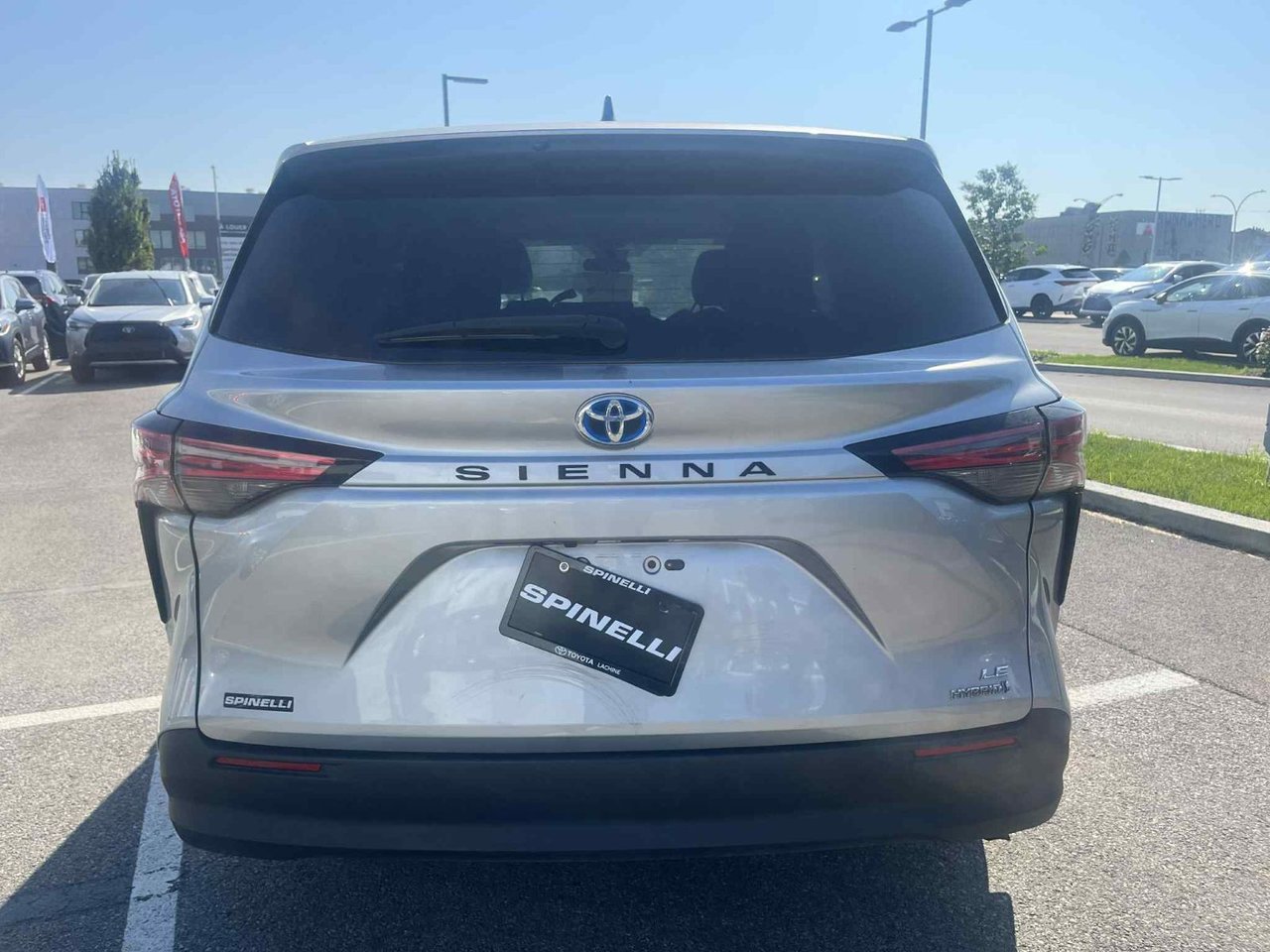 2021 Toyota Sienna LE