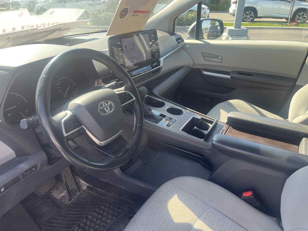 2021 Toyota Sienna LE