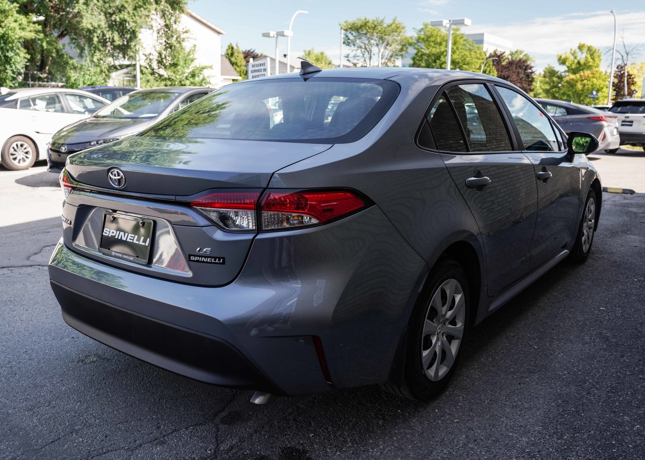 2024 Toyota Corolla LE