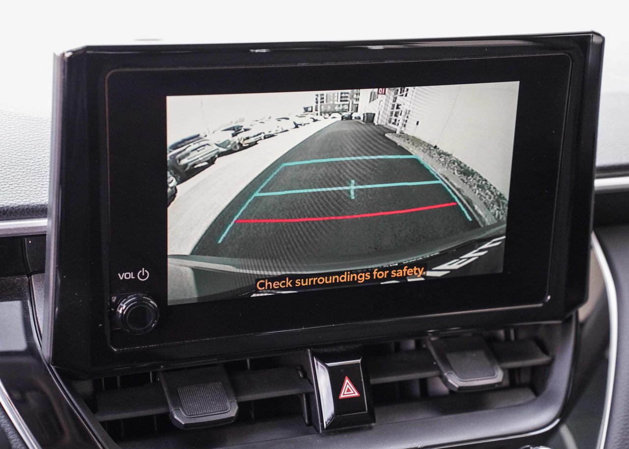 2024 Toyota COROLLA CROSS LE AWD