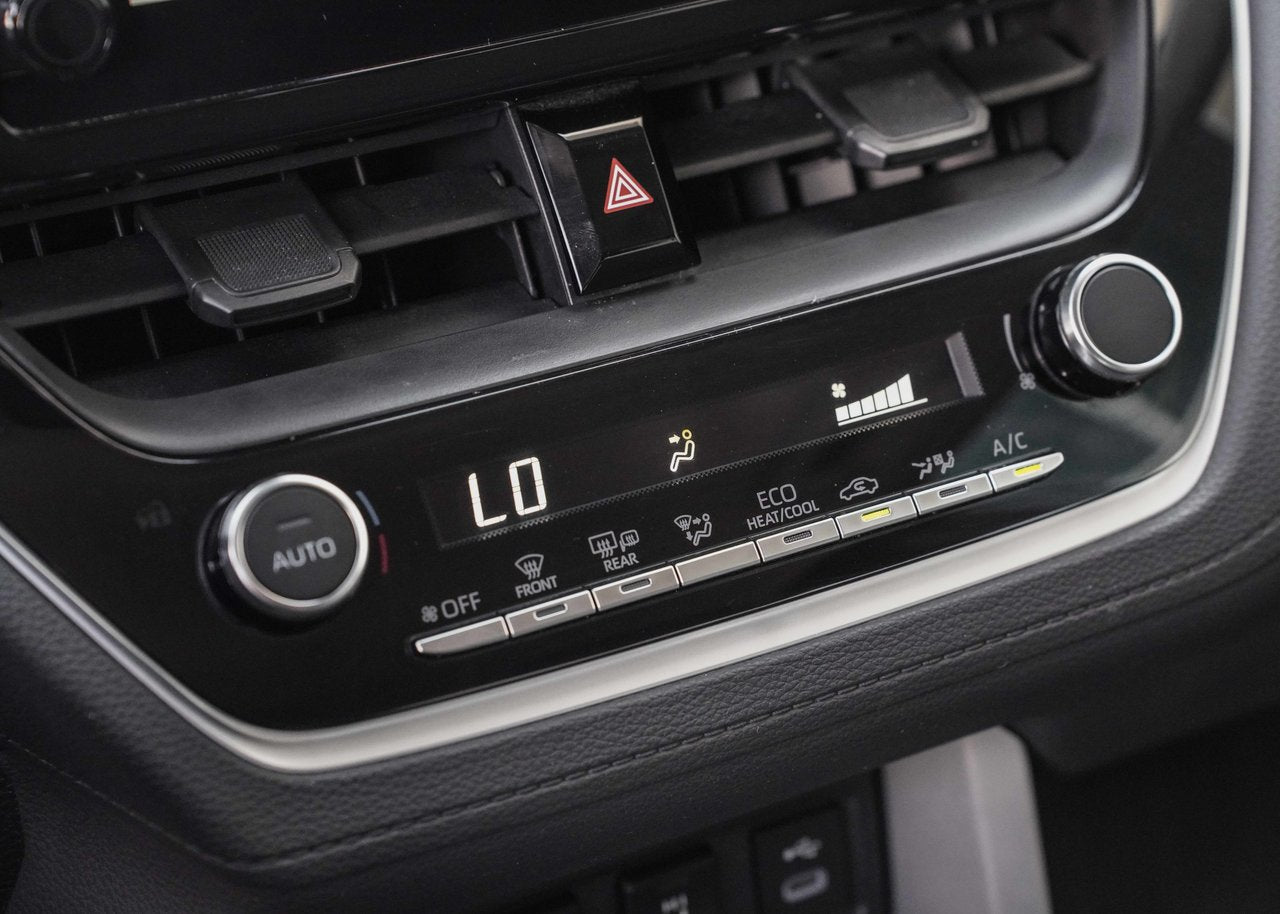 2024 Toyota COROLLA CROSS LE AWD