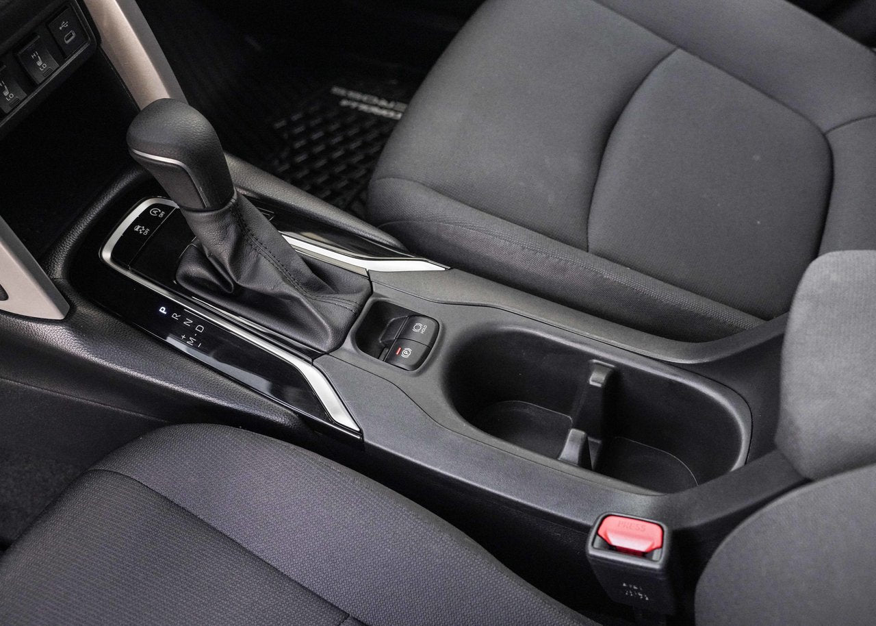 2024 Toyota COROLLA CROSS LE AWD