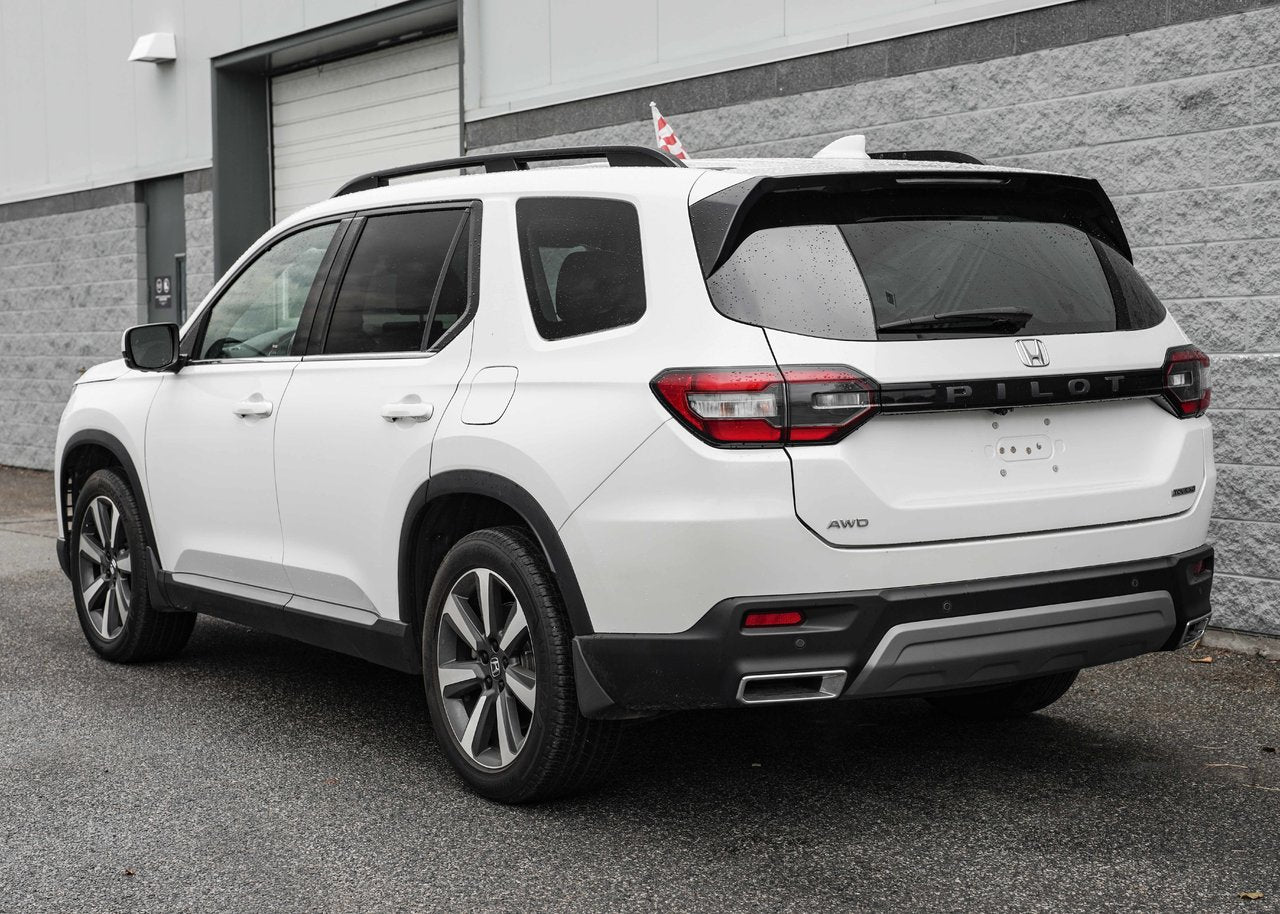 2023 Honda Pilot Touring