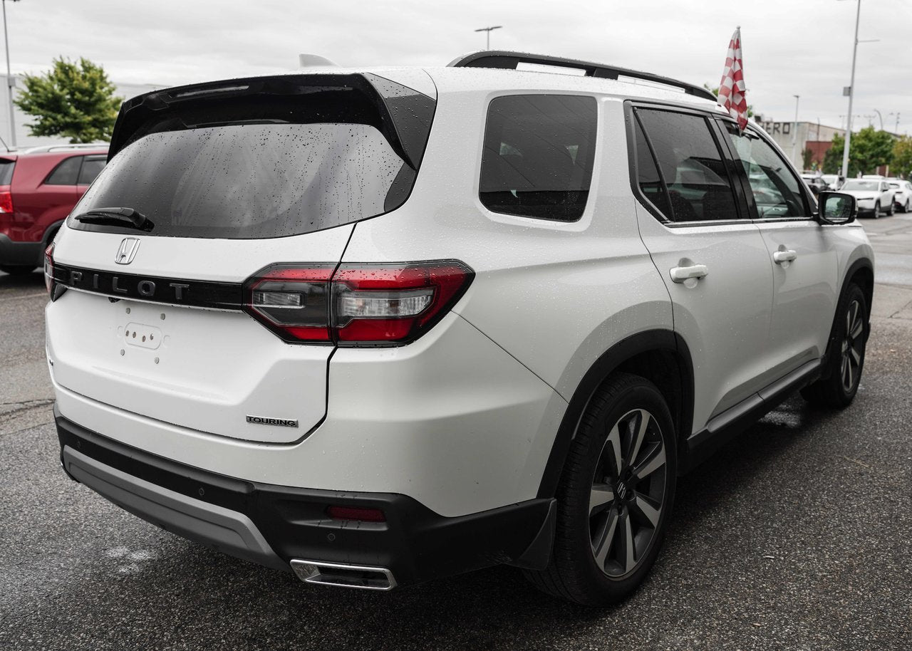 2023 Honda Pilot Touring