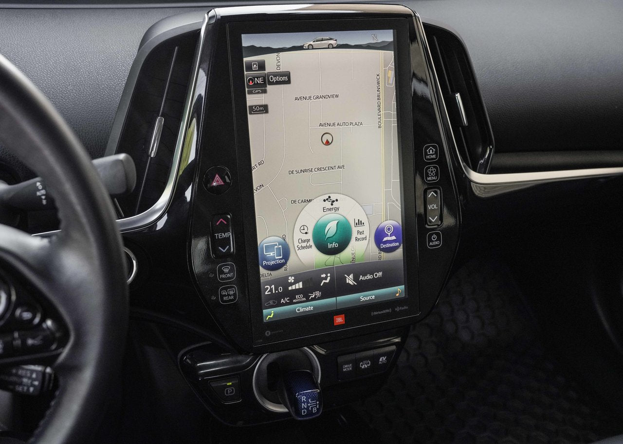 2022 Toyota PRIUS PRIME Upgrade TECH