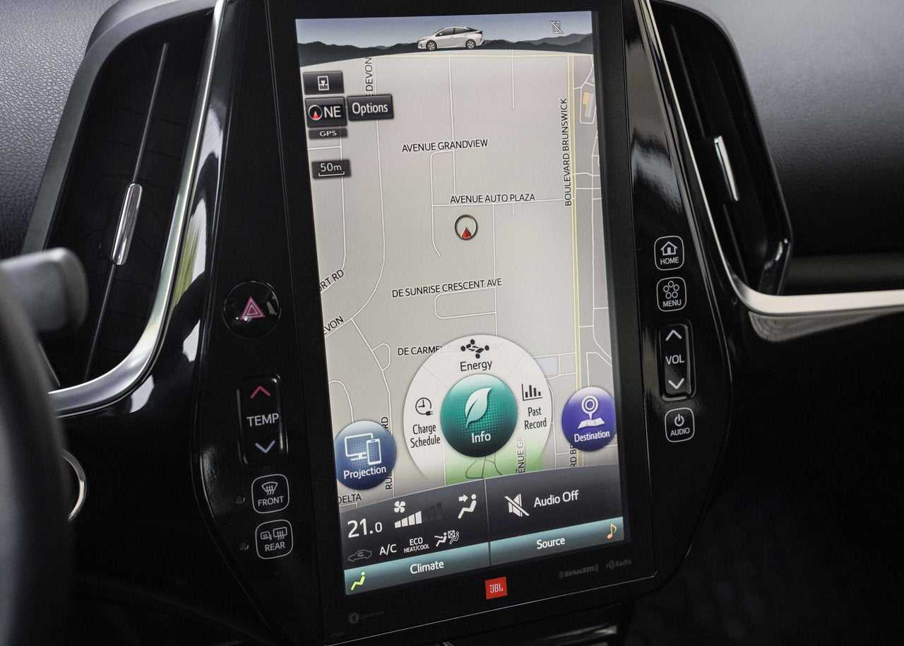 2022 Toyota PRIUS PRIME Upgrade TECH