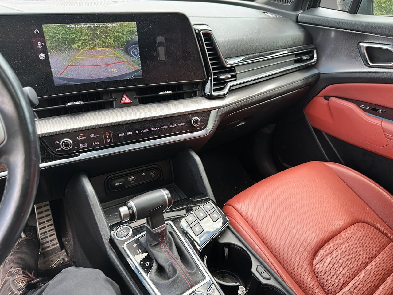 2023 Kia Sportage Ex Premium Red Interior