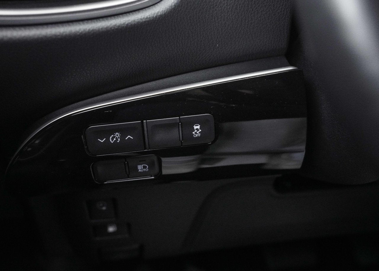 2022 Toyota PRIUS PRIME BASE