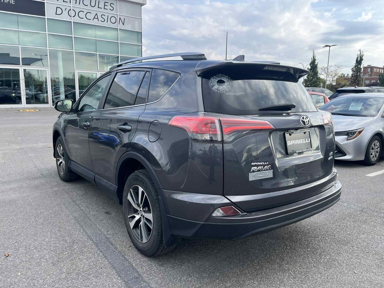 2018 Toyota RAV4 LE AWD