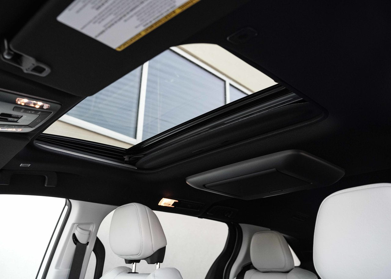 2025 Toyota Sienna XSE TECH