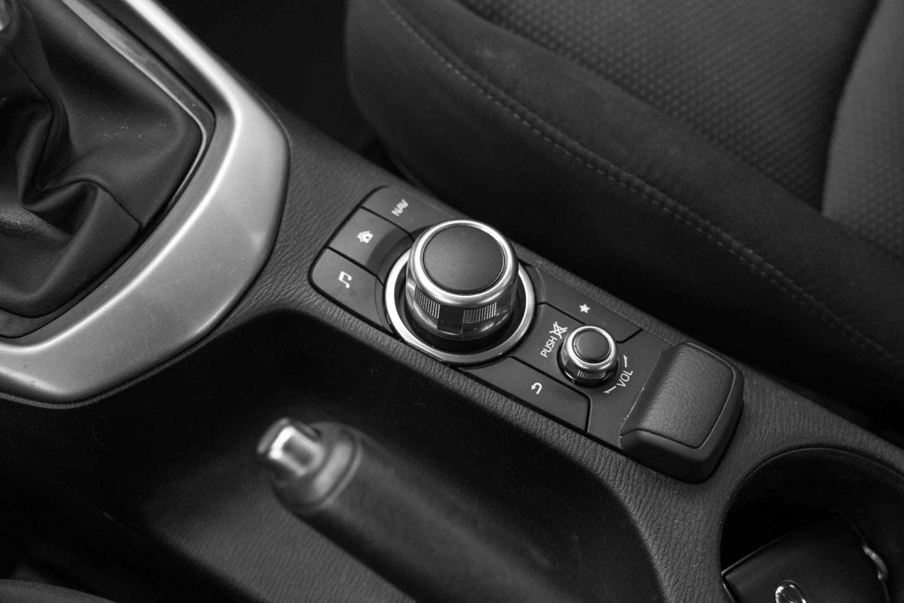 2020 Toyota Yaris Hatchback XLE