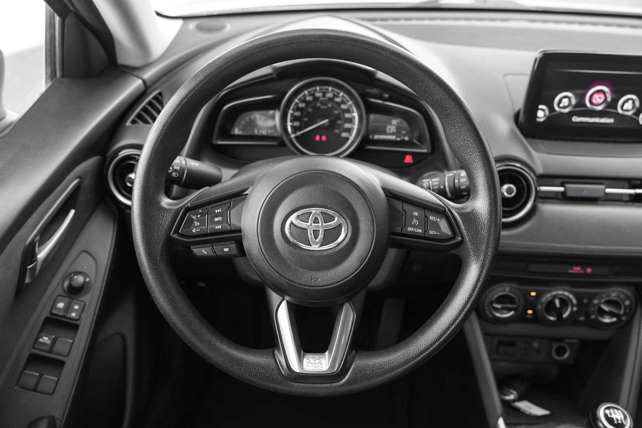 2020 Toyota Yaris Hatchback XLE