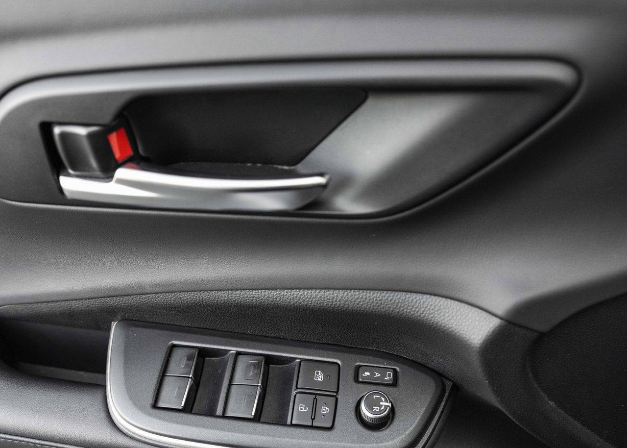 2023 Toyota CROWN XLE