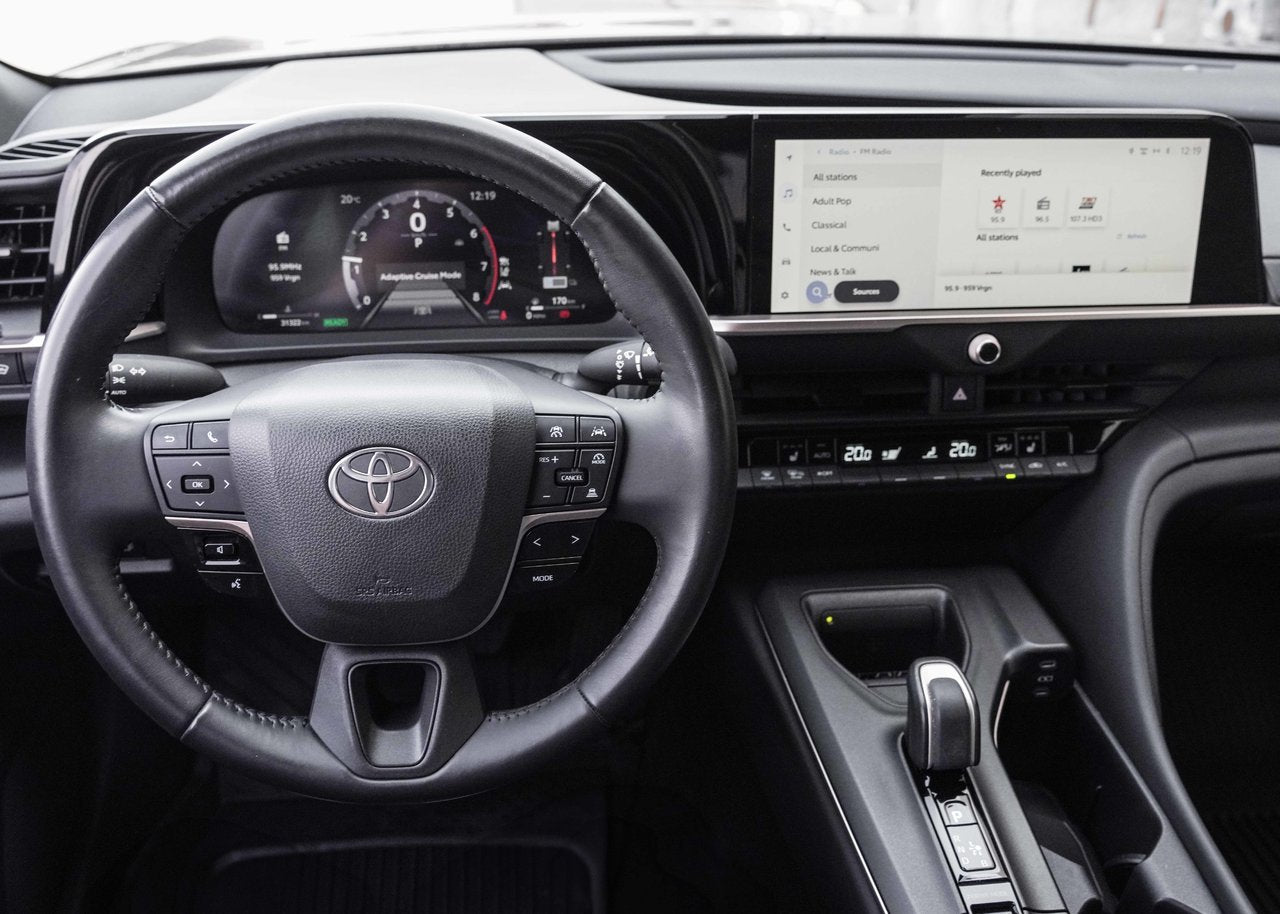 2023 Toyota CROWN XLE