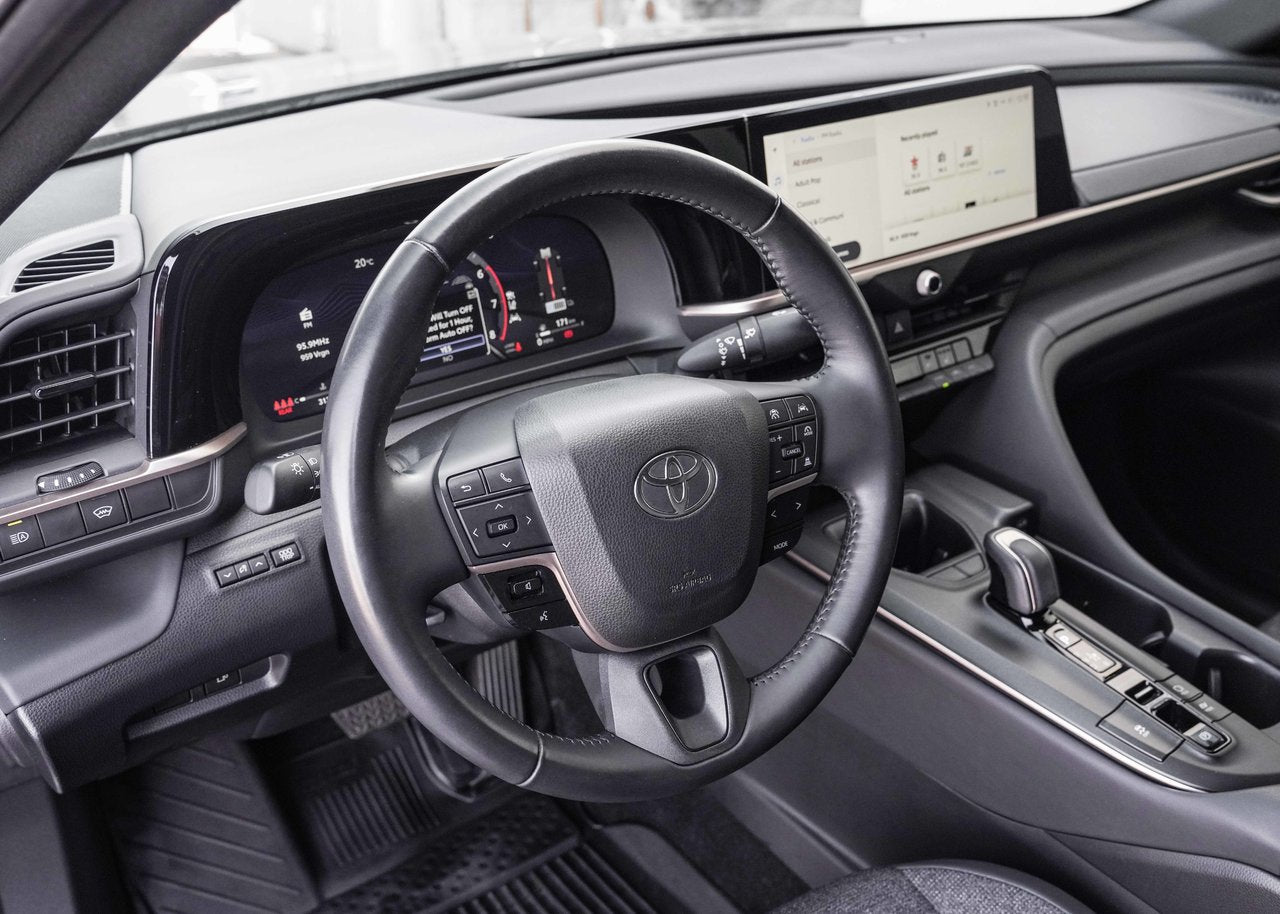 2023 Toyota CROWN XLE