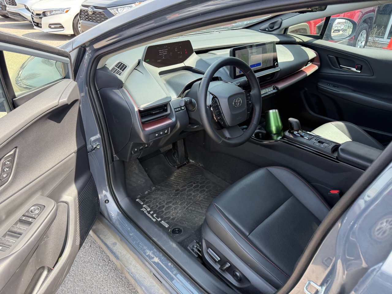 2024 Toyota PRIUS PRIME XSE PREMIUM