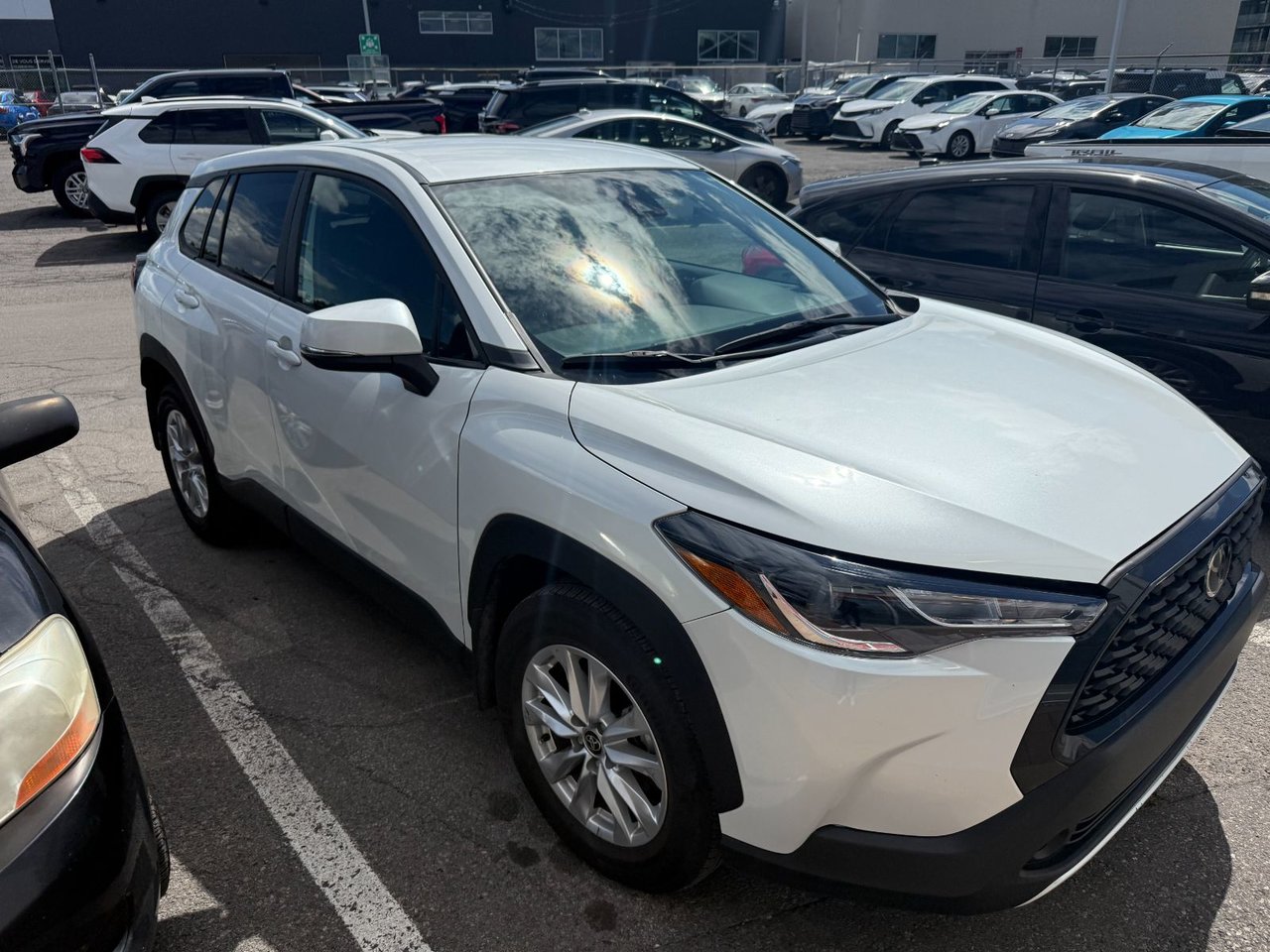 2022 Toyota COROLLA CROSS LE AWD