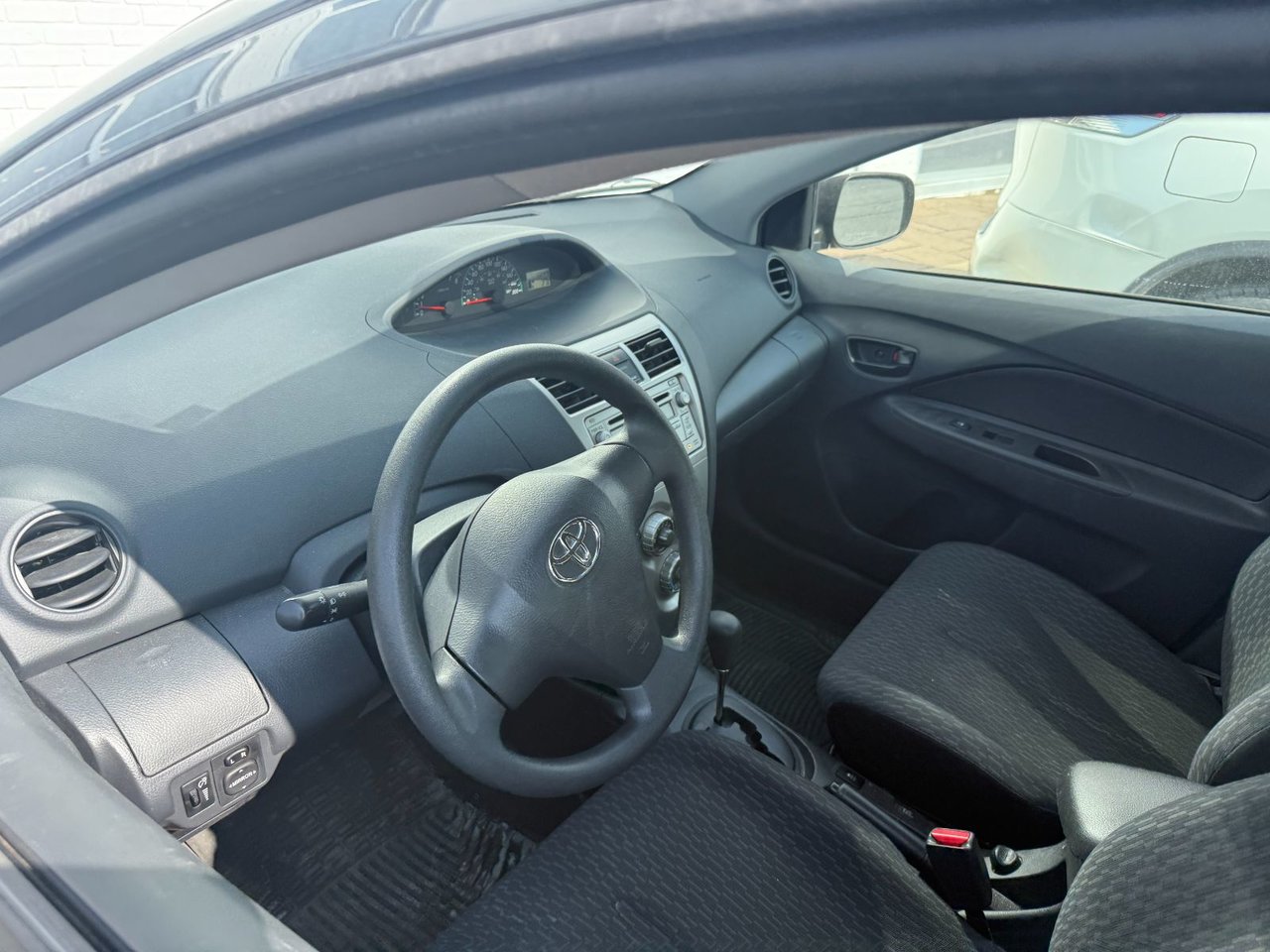 2010 Toyota Yaris SUPER BAS KM