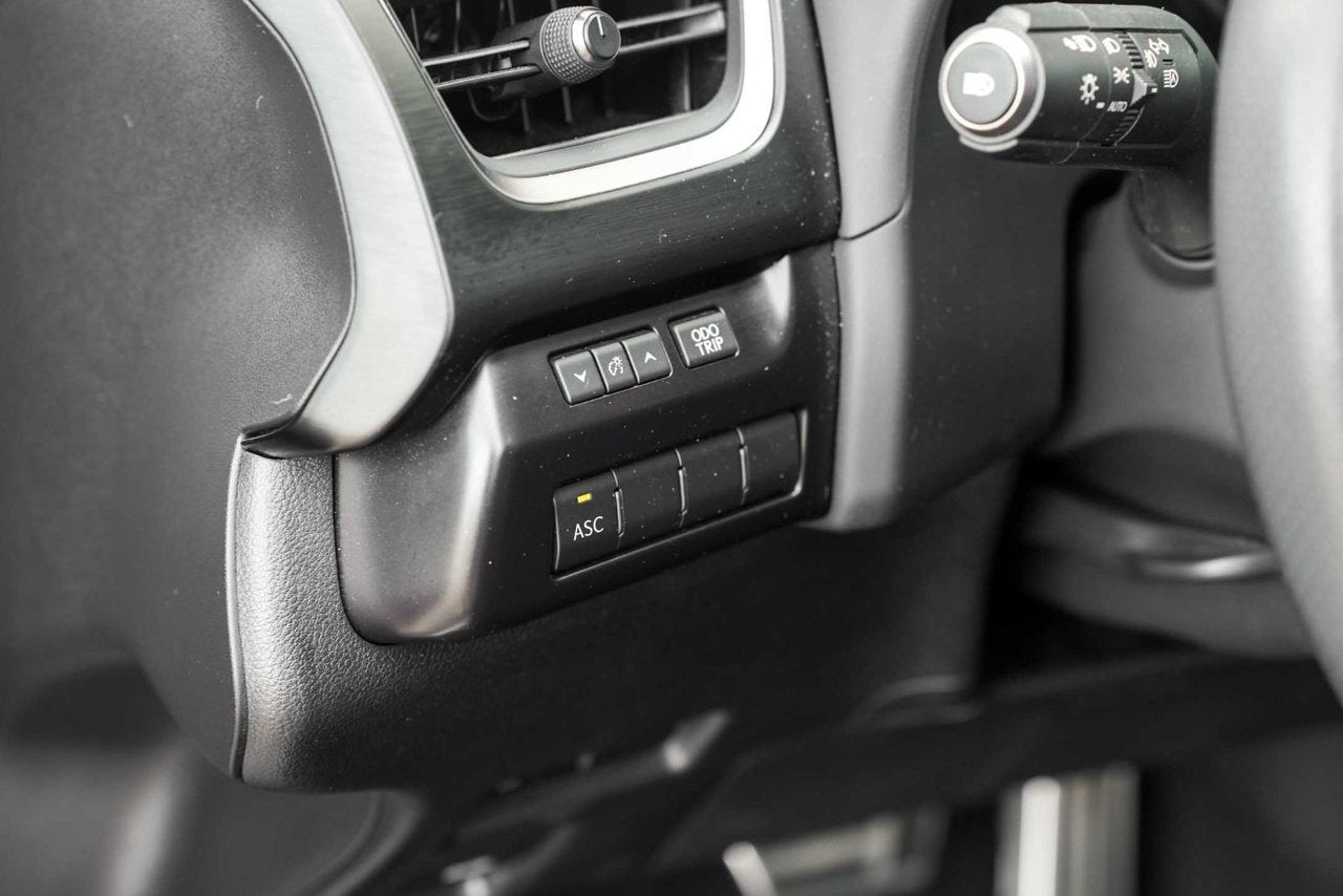 2024 Lexus UX 250h F SPORT 1 AWD CUIR CARPLAY