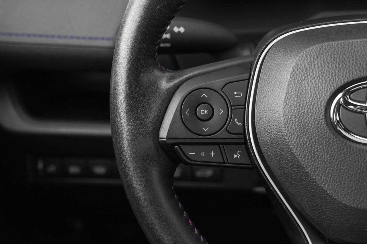 2023 Toyota RAV4 Prime XSE AWD LOW KM PLUG IN HYBRID CUIR TOIT NAVI