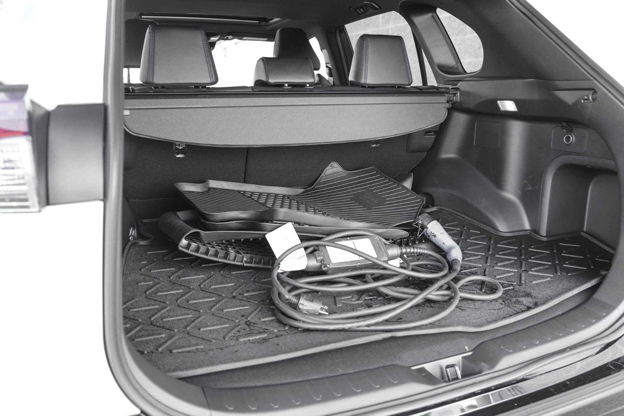 2023 Toyota RAV4 Prime XSE AWD LOW KM PLUG IN HYBRID CUIR TOIT NAVI