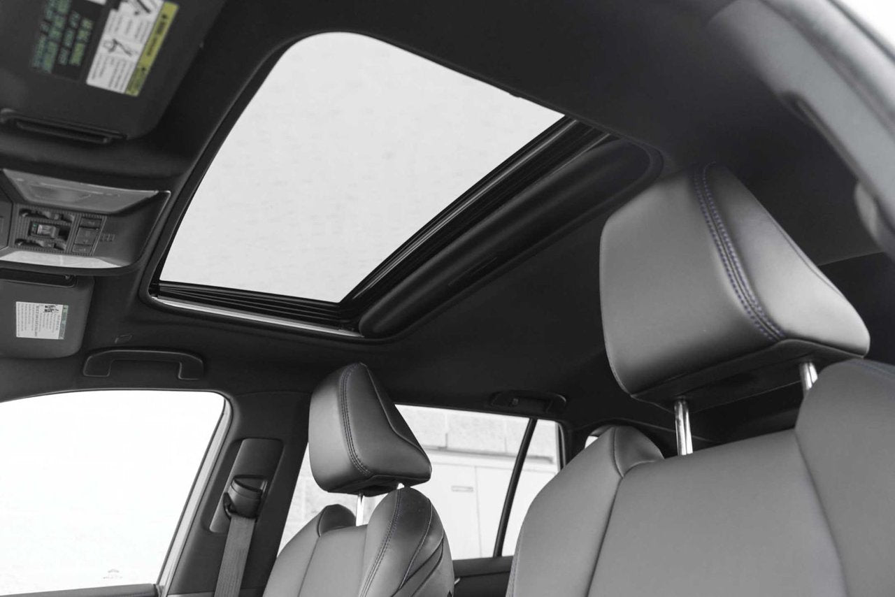 2023 Toyota RAV4 Prime XSE AWD LOW KM PLUG IN HYBRID CUIR TOIT NAVI