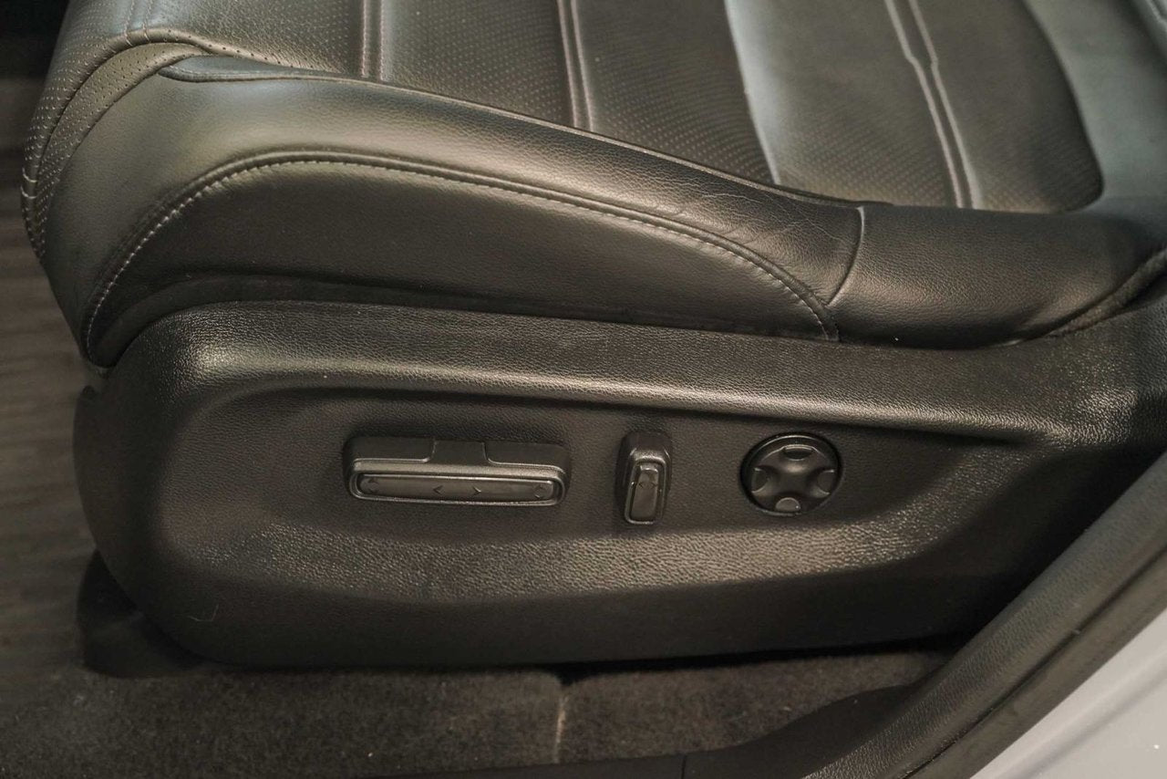 2022 Honda CR-V TOURING **BASKM**LOW KM**