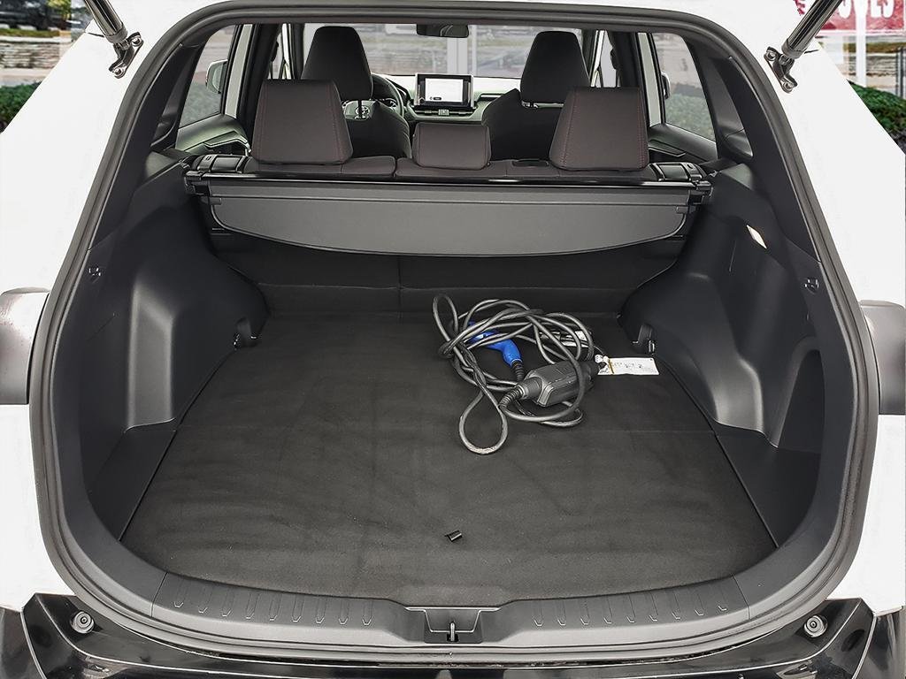 2025 Toyota RAV4 PLUG-IN HYBRID SE