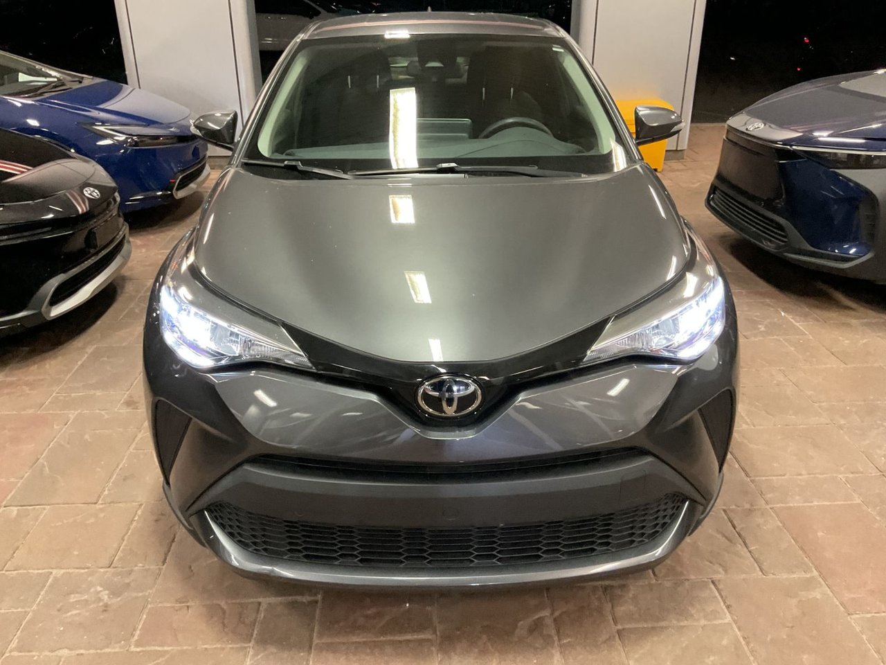 2021 Toyota C-HR LE