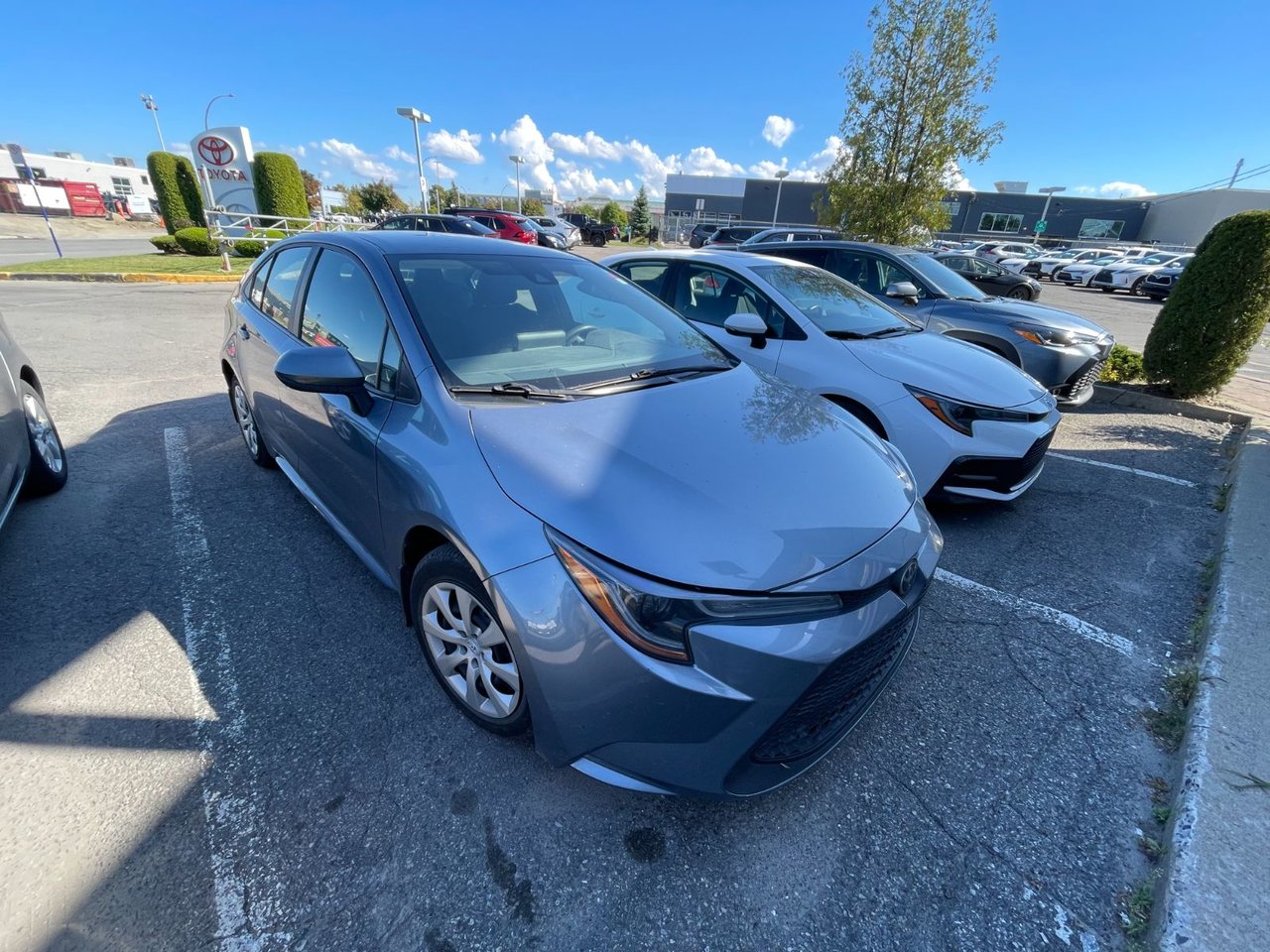 2022 Toyota Corolla LE