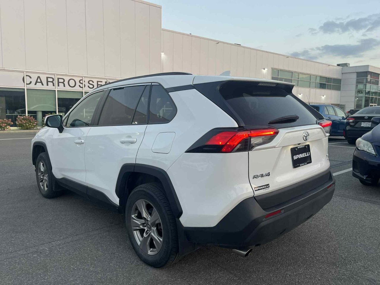 2022 Toyota RAV4 XLE AWD