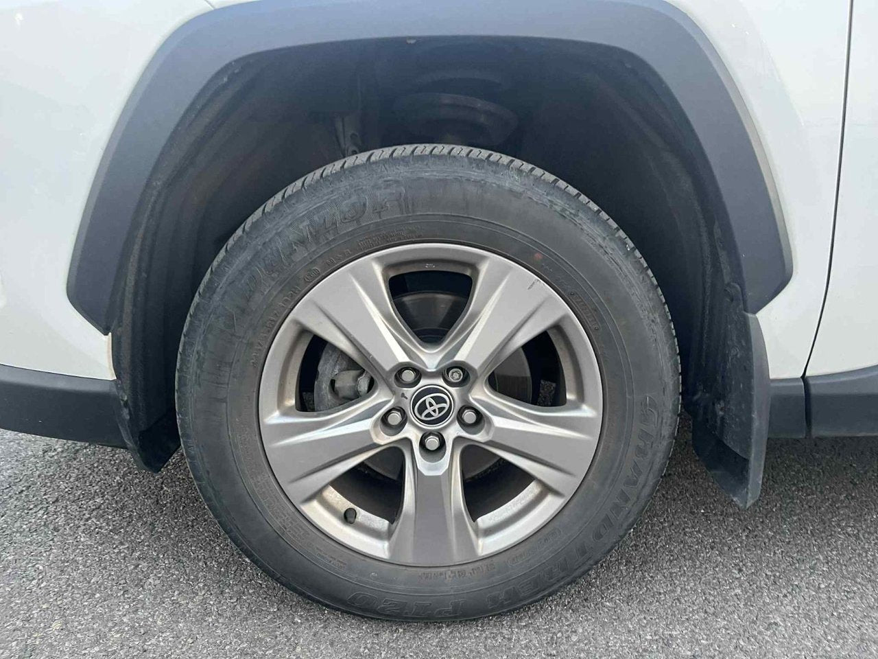 2022 Toyota RAV4 XLE AWD