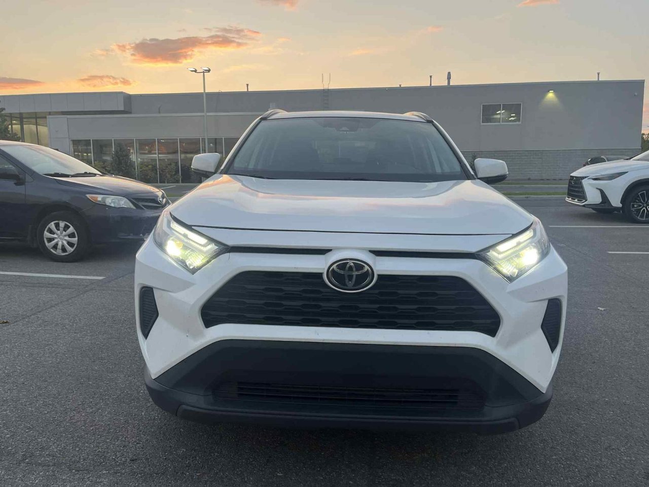 2022 Toyota RAV4 XLE AWD
