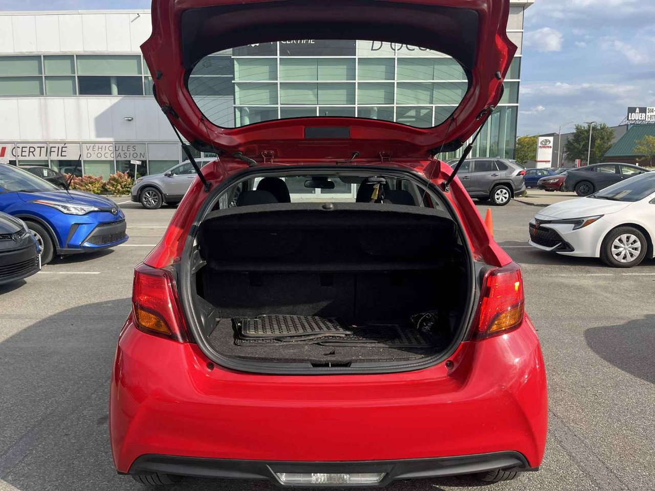 2017 Toyota Yaris LE