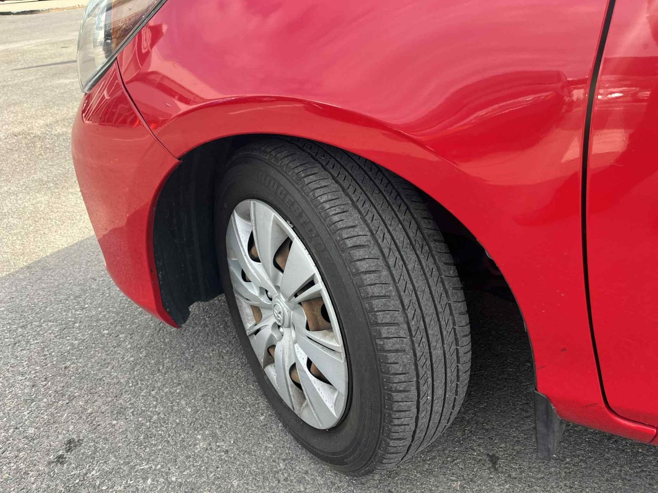 2017 Toyota Yaris LE